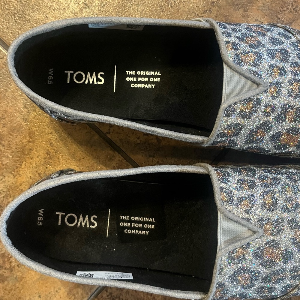 TOMS Alpargata Silver Glitter Cheetah Print Shoes Size‎ 6.5 - Picture 5 of 10
